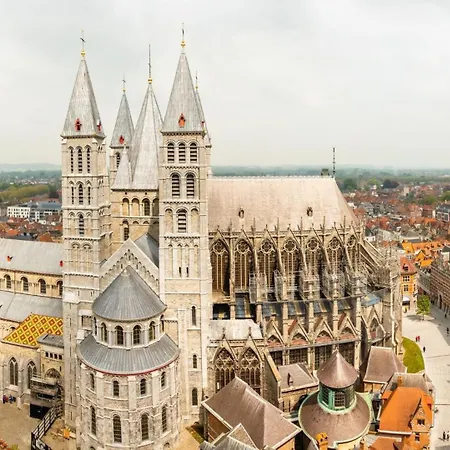 Floreal Le Panoramique Mont-Saint-Aubert
