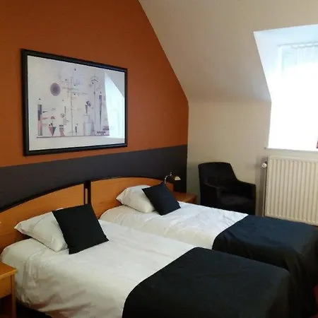 Floreal Le Panoramique Szálloda Mont-Saint-Aubert