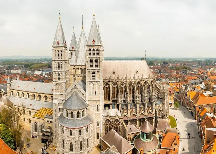 Floreal Le Panoramique Mont-Saint-Aubert