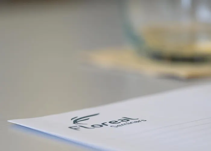 Hotel Floreal Le Panoramique Mont-Saint-Aubert